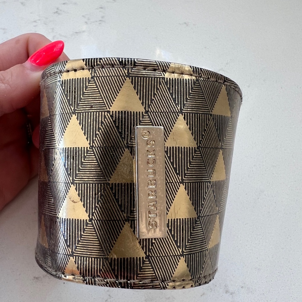 Starbucks Black and Gold Triangle Pattern Cup Sleeve